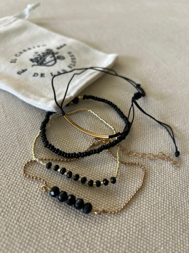 Set de 4 pulseras negras