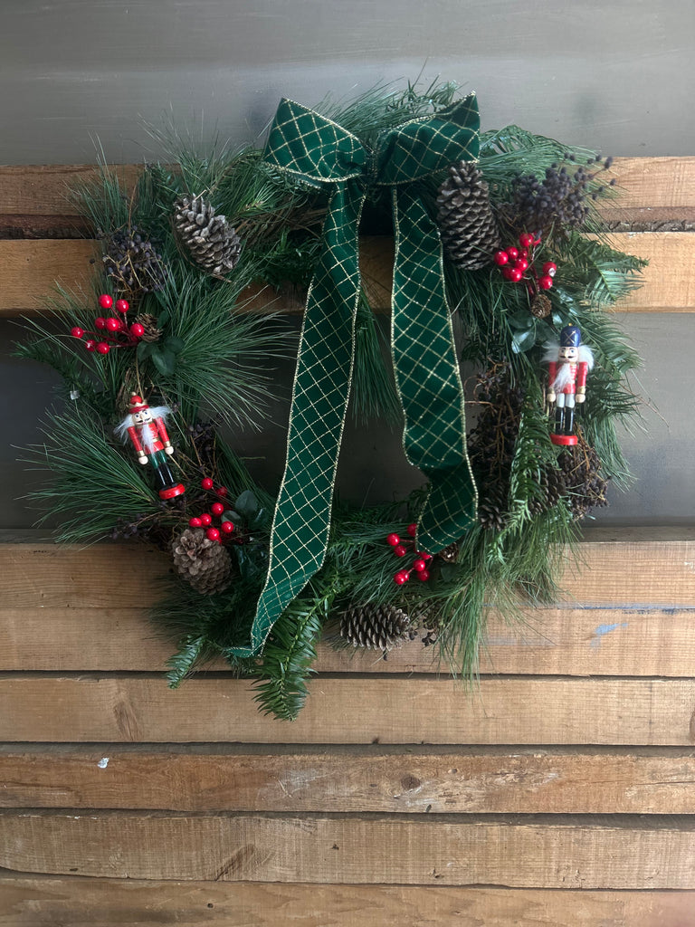 Corona cascanueces 45 cm