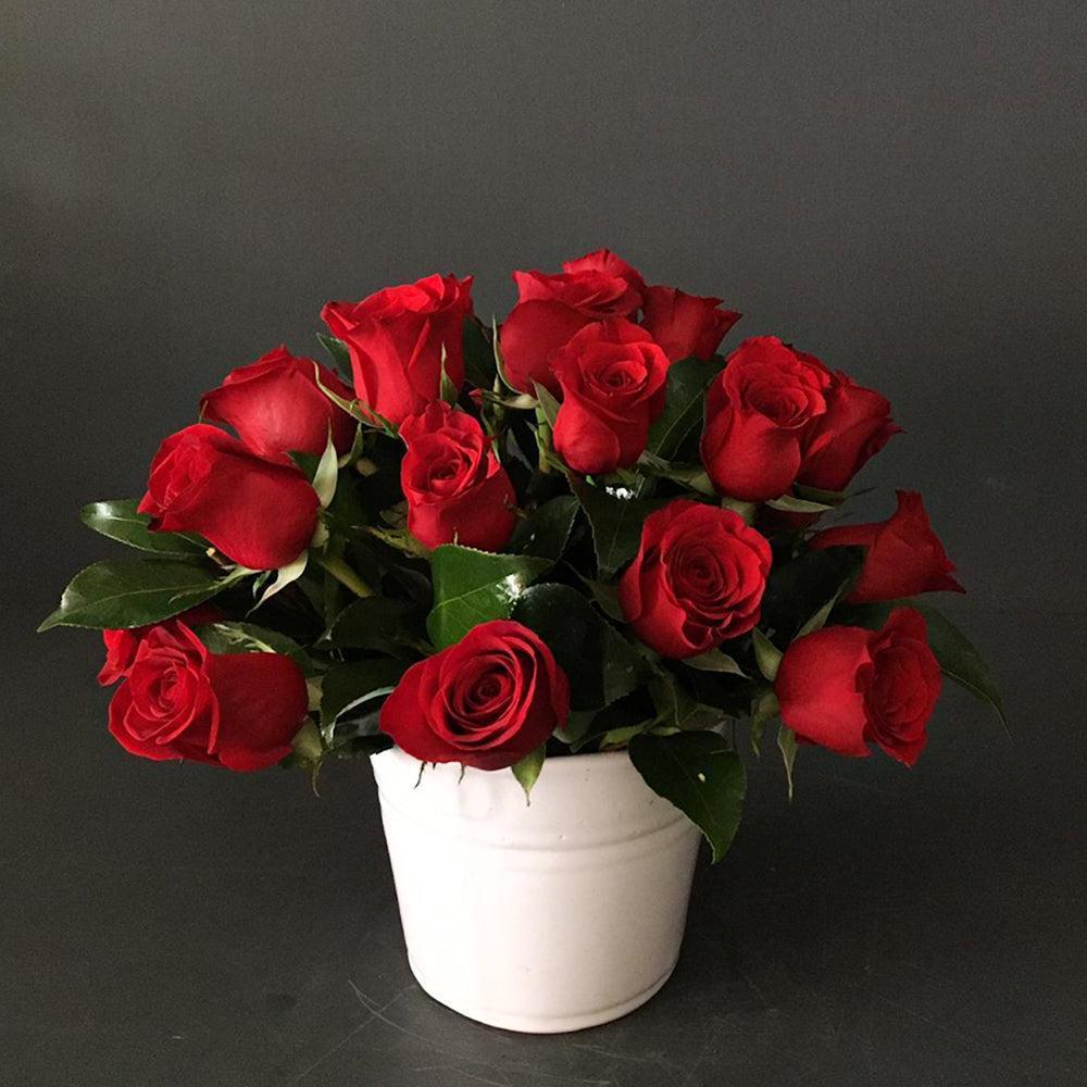 Arreglo 18 rosas rojas